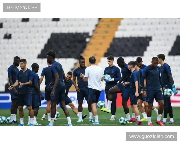 切尔西定位球防守漏洞暴露 罗塞尼尔13战丢7球